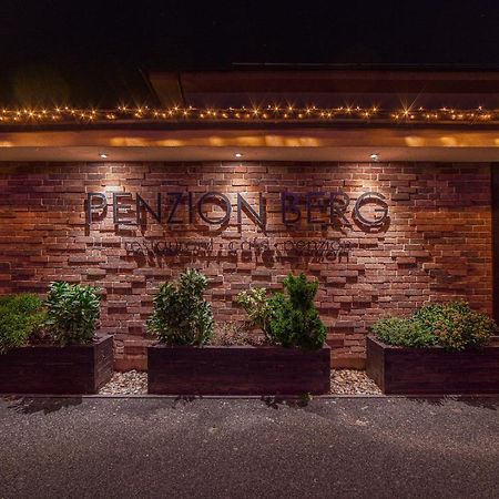 Penzion Berg Bratislava Exterior foto