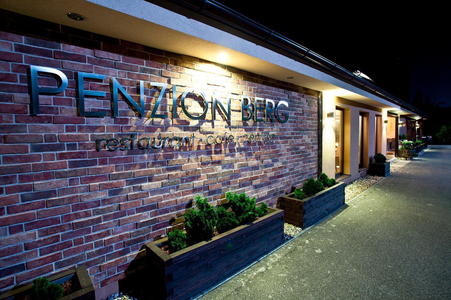 Penzion Berg Bratislava Exterior foto