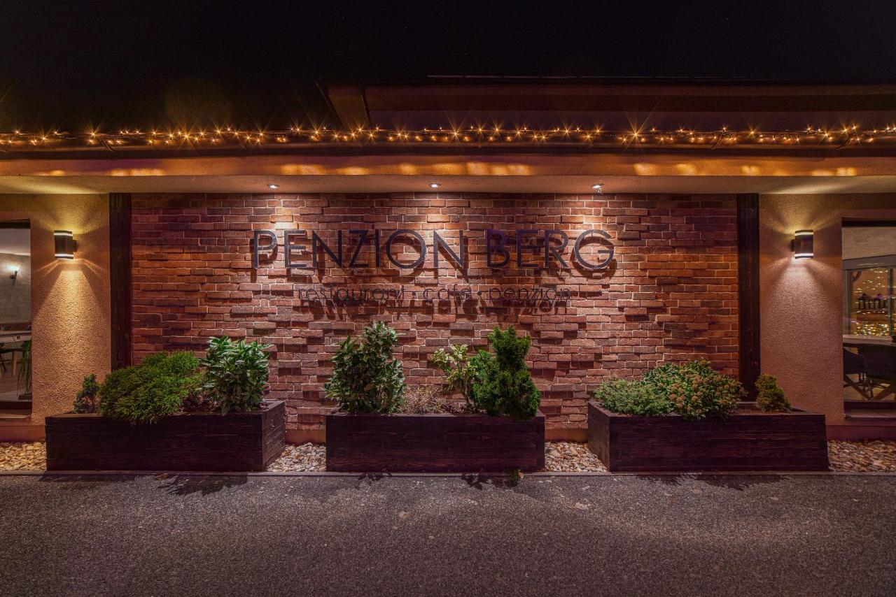 Penzion Berg Bratislava Exterior foto